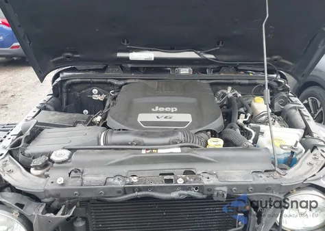 2016 Jeep Wrangler Unlimited Sahara from USA, damaged, VIN 1C4HJWEG1GL252860